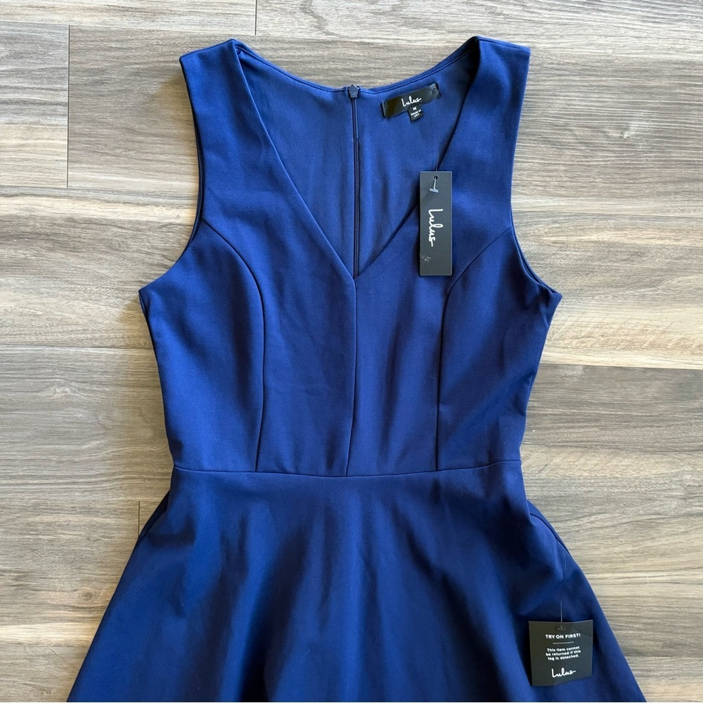 NWT Lulus Navy Blue Mini Dress Size M - Picture 2 of 10
